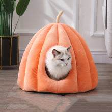 Load image into Gallery viewer, Winter Closed Kennel Cat Dog Keep Warm In Winter
