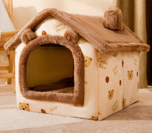 Load image into Gallery viewer, Aussie SnugDen™ | 2-in-1 Foldable Pet Cave &amp; Cozy Bed for Dogs &amp; Cats (All Seasons Comfort)
