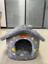 Load image into Gallery viewer, Aussie SnugDen™ | 2-in-1 Foldable Pet Cave &amp; Cozy Bed for Dogs &amp; Cats (All Seasons Comfort)
